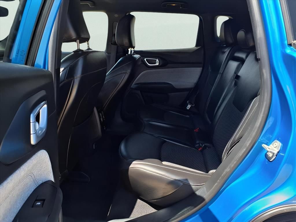 Used 2023 Jeep Compass Latitude w/ Convenience Group image 13