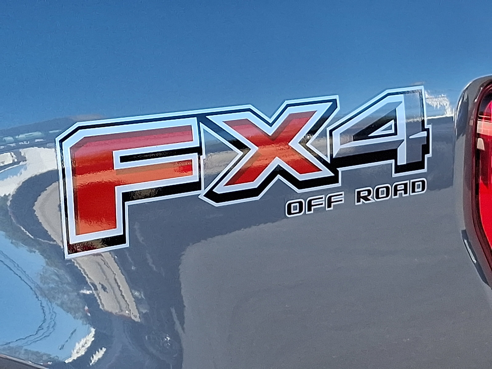 Used 2021 Ford F150 Lariat w/ Equipment Group 502A High image 32