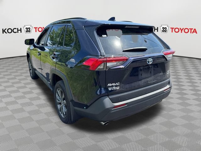 Certified 2023 Toyota RAV4 XLE Premium AWD/4WD image 6
