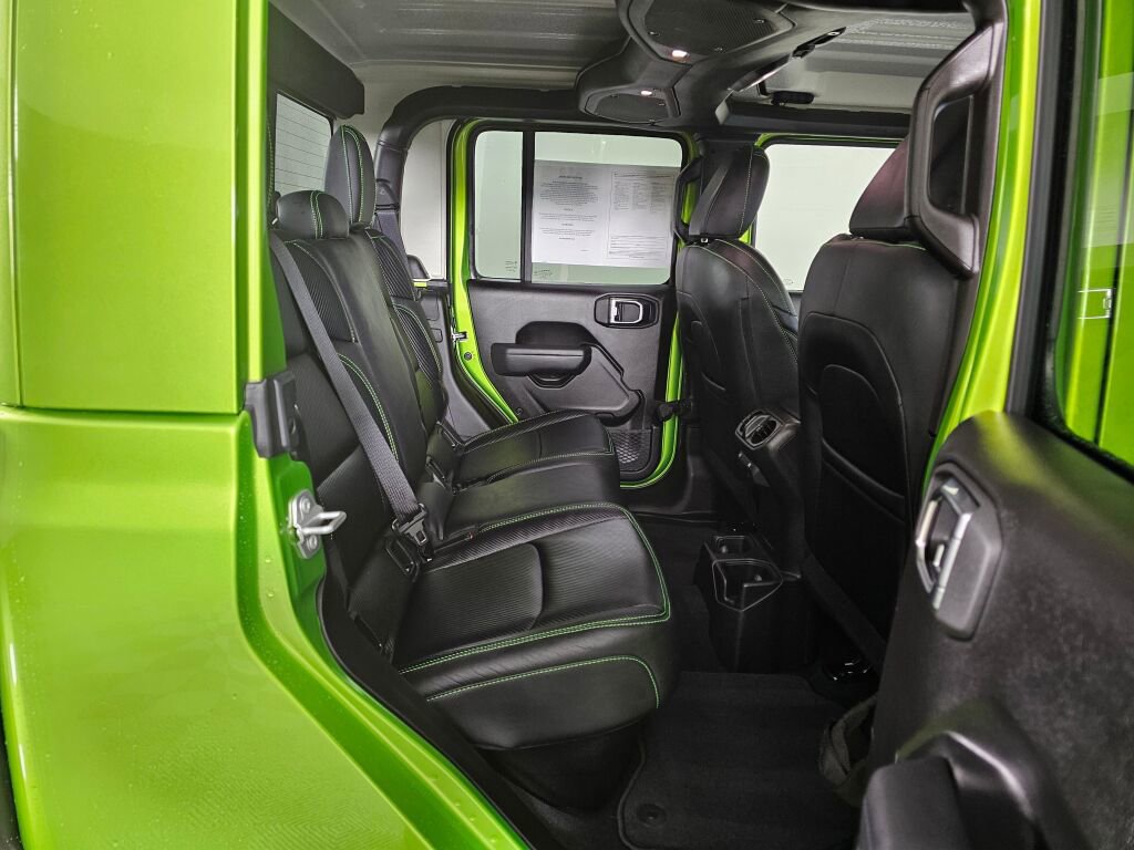 Used 2025 Jeep Gladiator Sport image 36