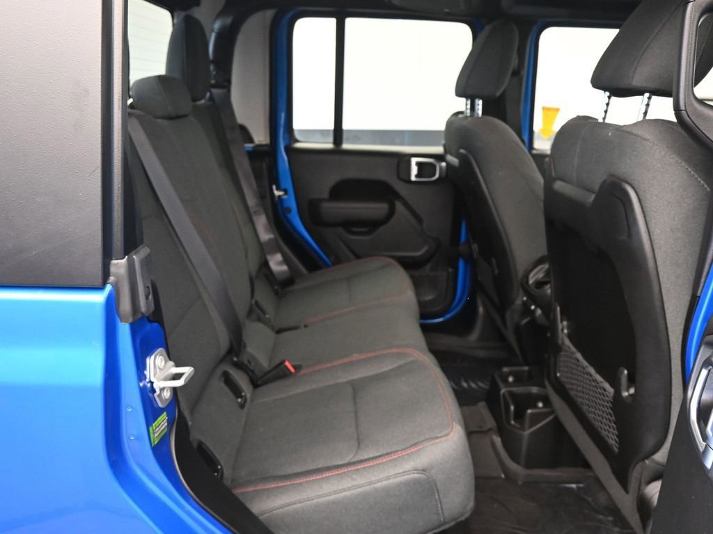 Used 2025 Jeep Gladiator Rubicon image 15