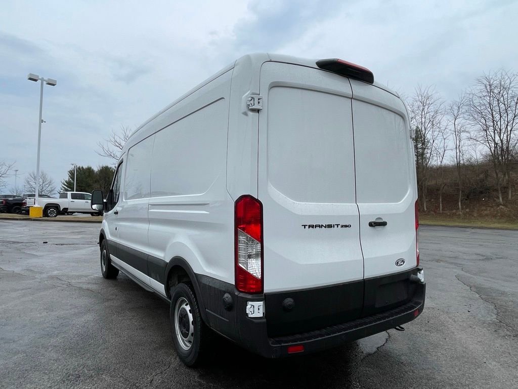 New 2026 Ford Transit 250 148 Medium Roof w/ Load Area Protection Package image 5