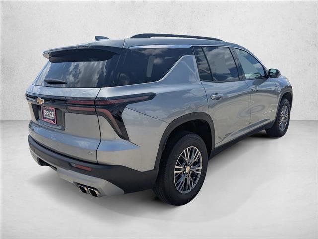 Used 2024 Chevrolet Traverse LT FWD image 5