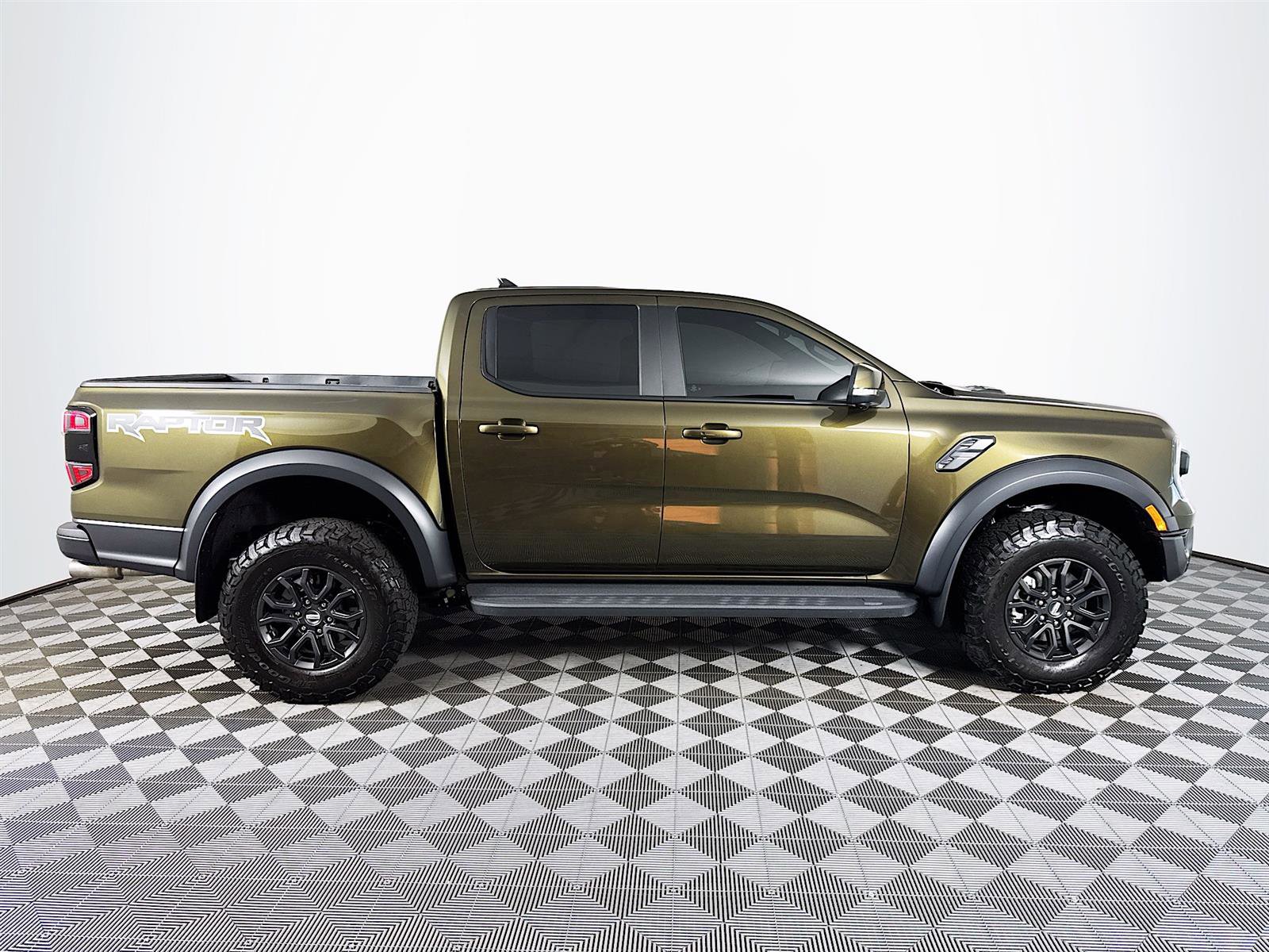 Used 2025 Ford Ranger Raptor image 5