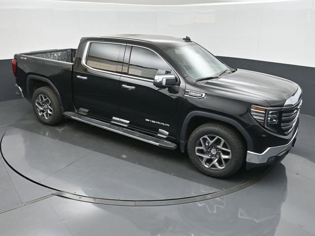 Used 2022 GMC Sierra 1500 SLT w/ SLT Convenience Package AWD/4WD image 25