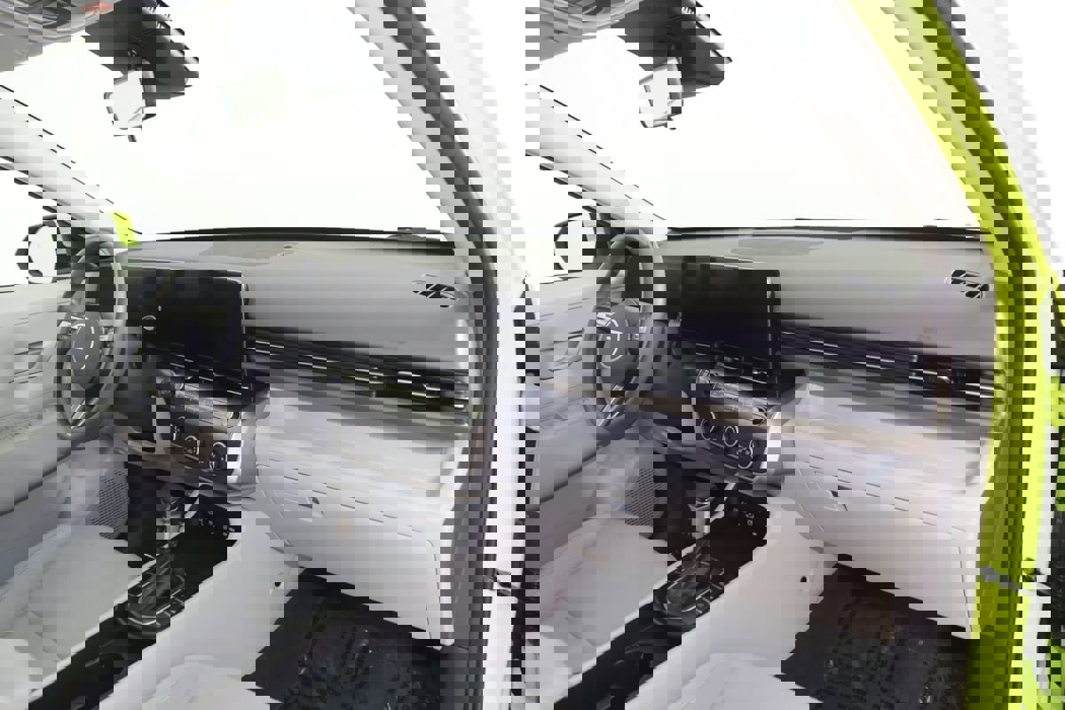 Used 2024 Hyundai Kona SE image 42