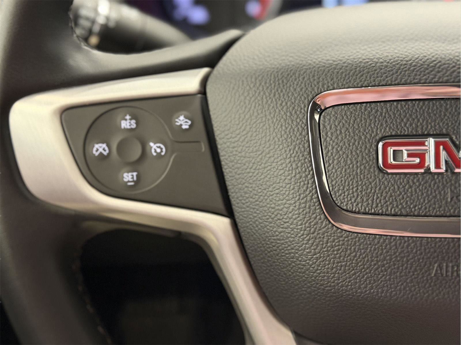 Certified 2023 GMC Acadia SLT w/ Elevation Edition AWD/4WD image 15