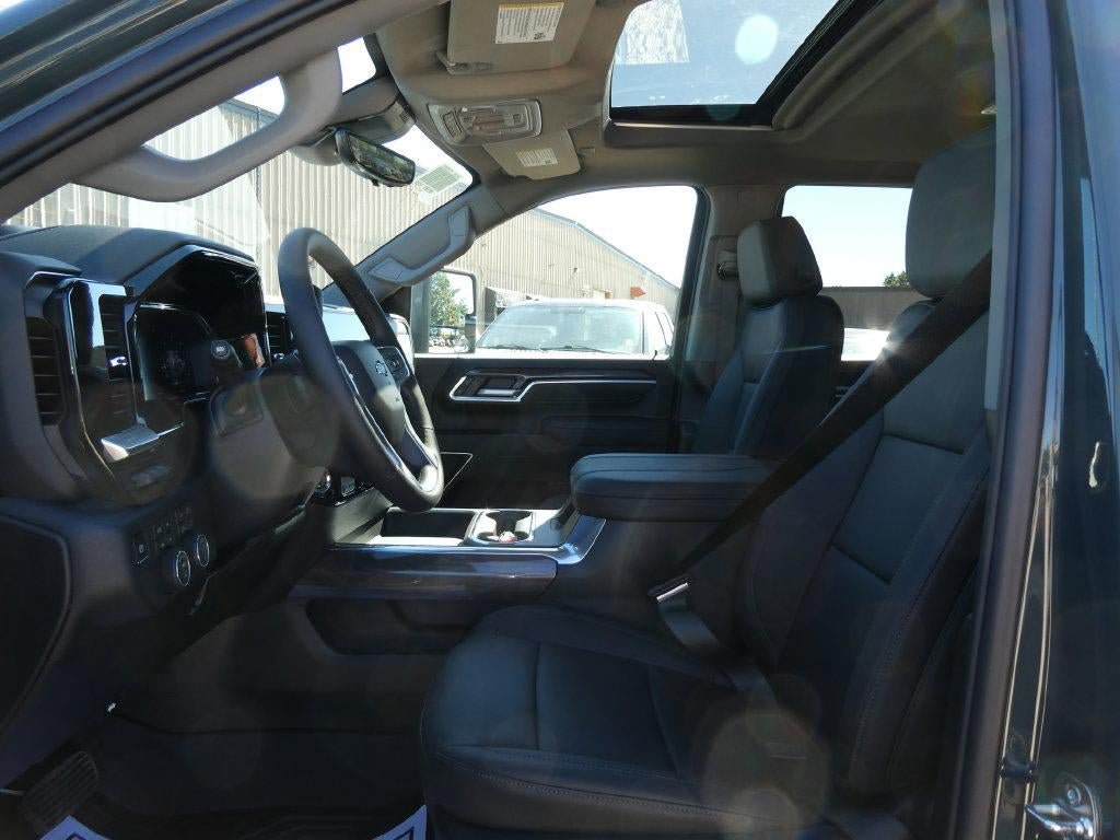 New 2026 Chevrolet Silverado 2500 LTZ w/ LTZ Plus Package AWD/4WD image 19