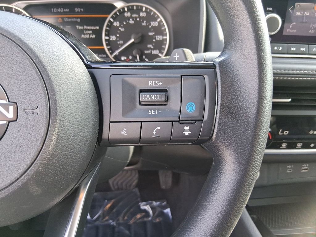 Used 2023 Nissan Rogue SV AWD/4WD image 14