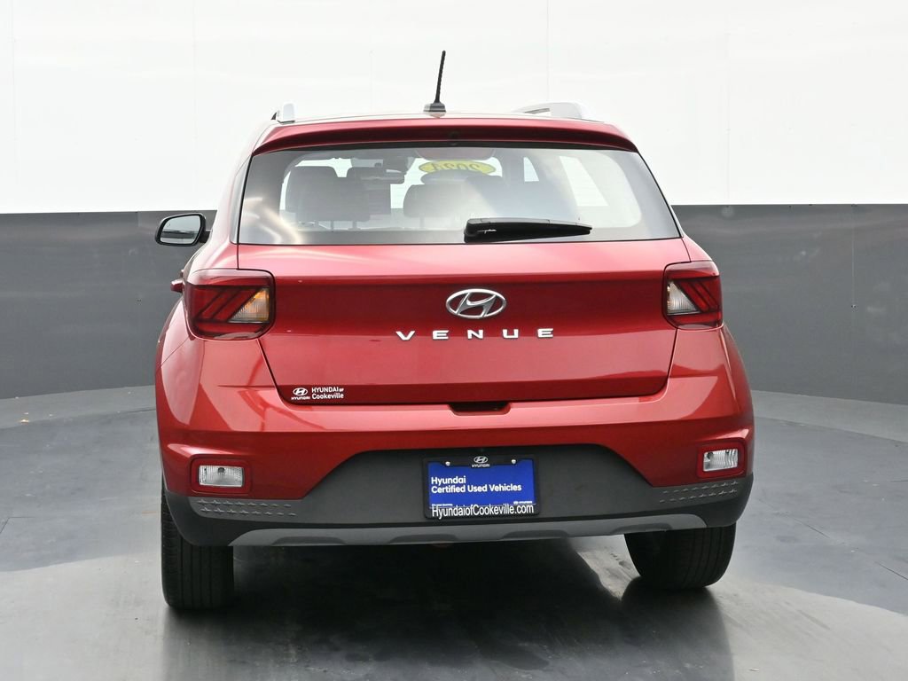 Used 2024 Hyundai Venue Limited image 5