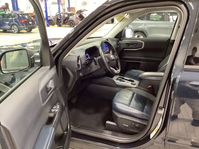 Used 2022 Ford Bronco Sport Outer Banks w/ Tech Package AWD/4WD image 10