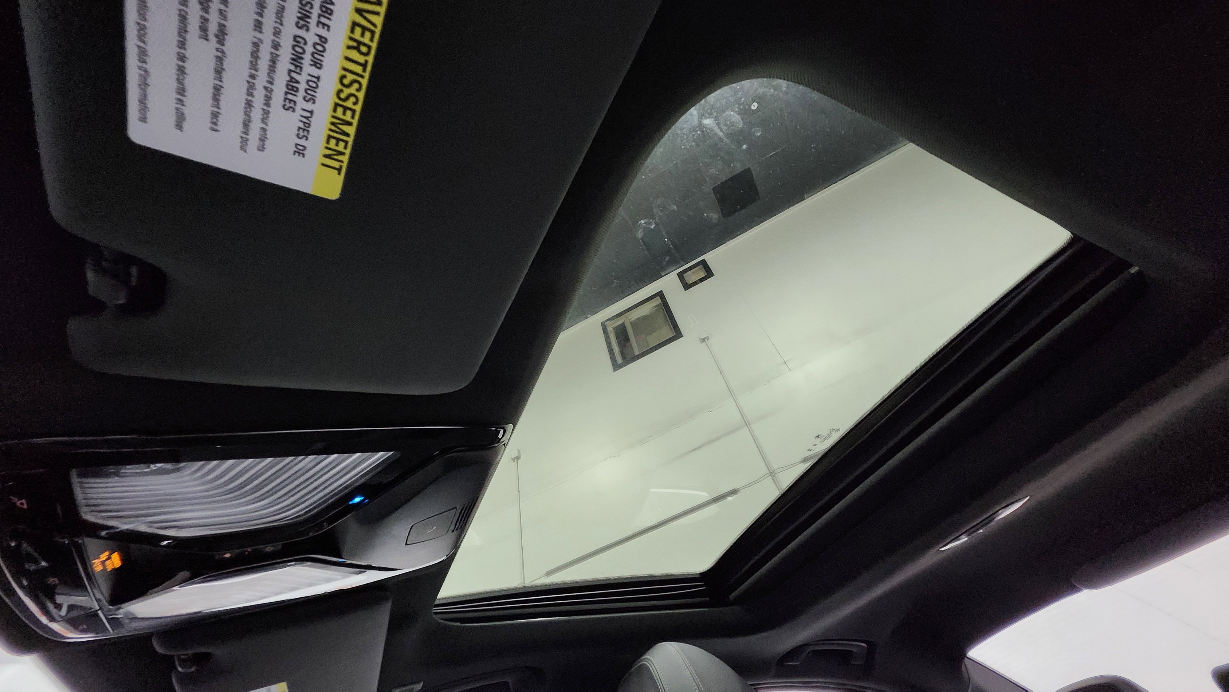 Used 2025 BMW 330i xDrive 330i xDrive w/ Convenience Package image 2