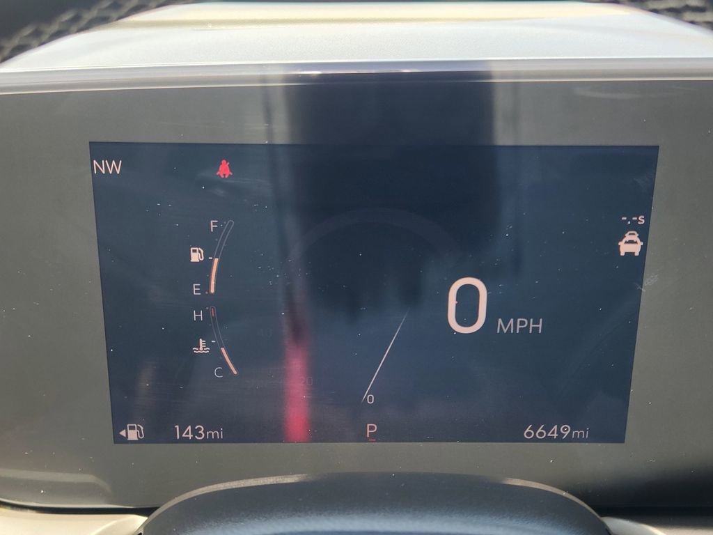 Used 2024 Buick Encore GX Avenir w/ Avenir Technology Package image 17