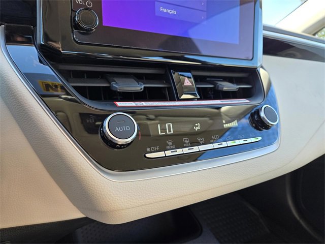 Used 2025 Toyota Corolla LE image 23