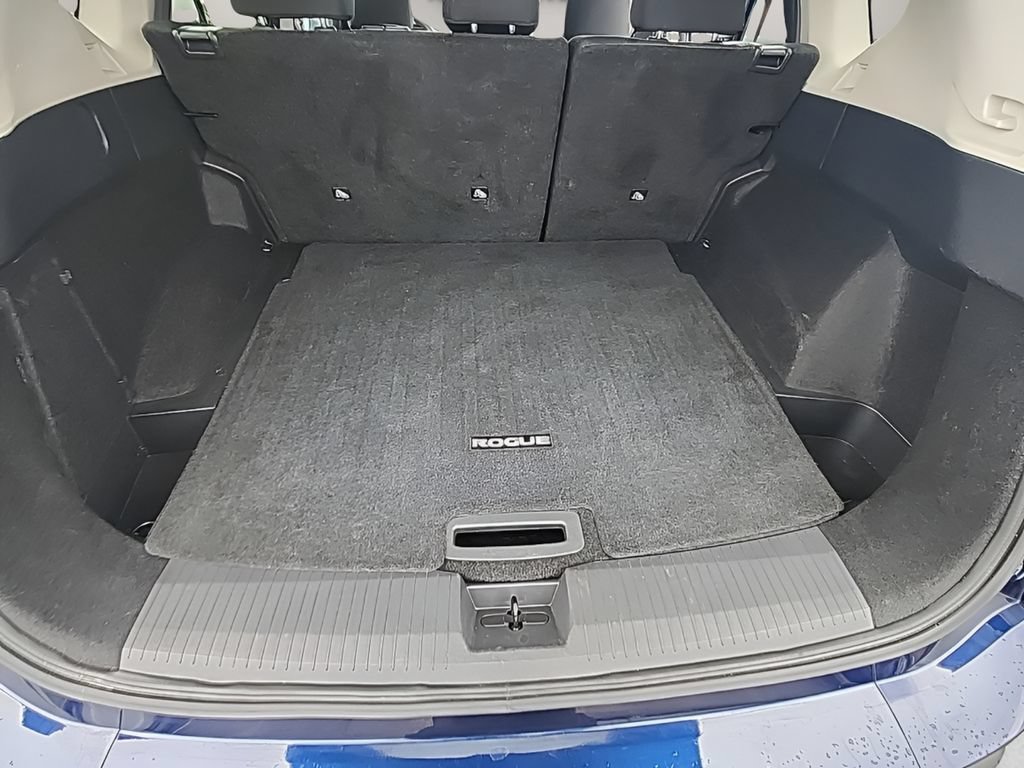 Used 2024 Nissan Rogue SV AWD/4WD image 10