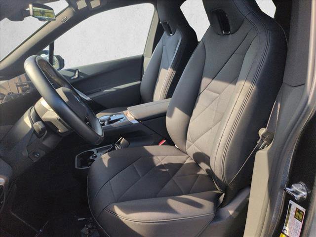 Used 2025 BMW iX xDrive50 image 16