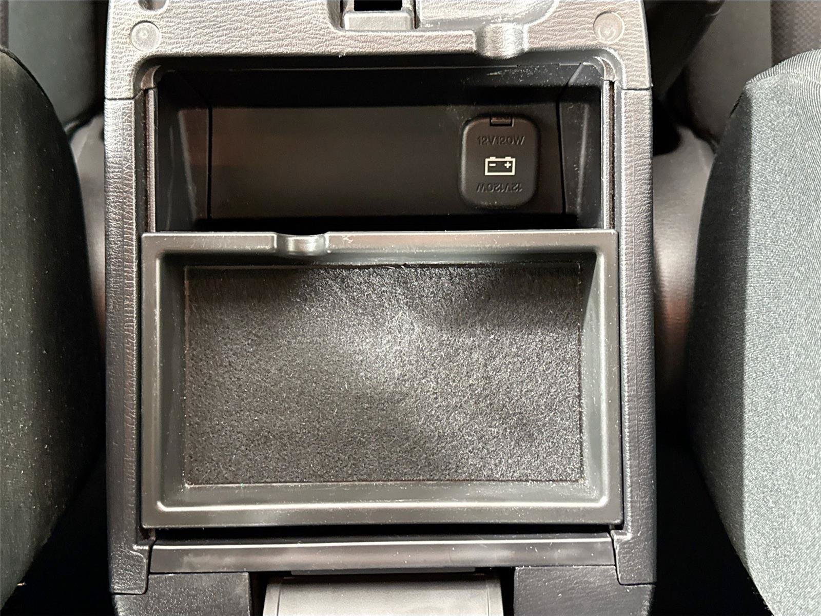 Used 2015 MAZDA MAZDA3 i Sport FWD image 30