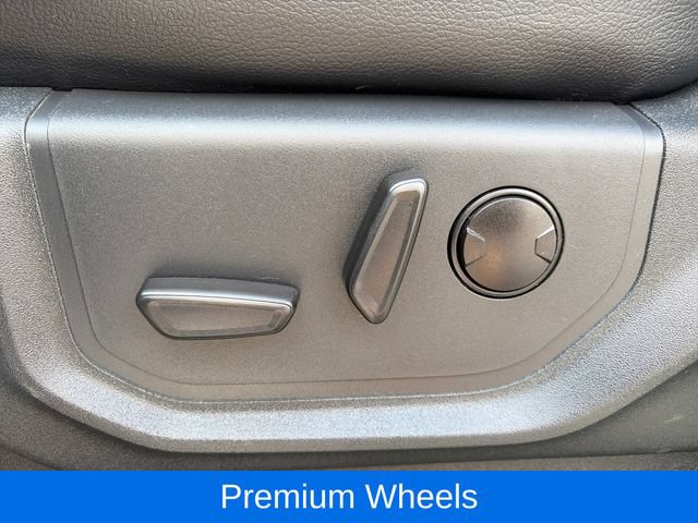 Used 2022 Ford F250 Lariat AWD/4WD image 16