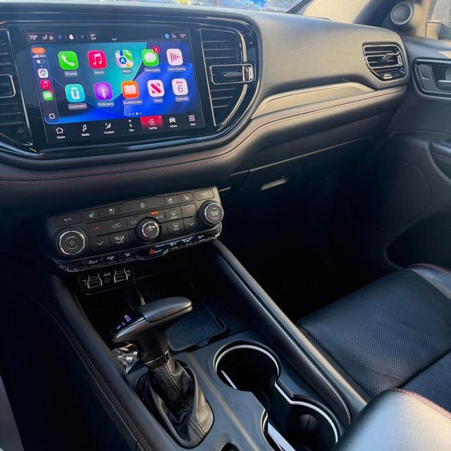 Used 2025 Dodge Durango GT image 25