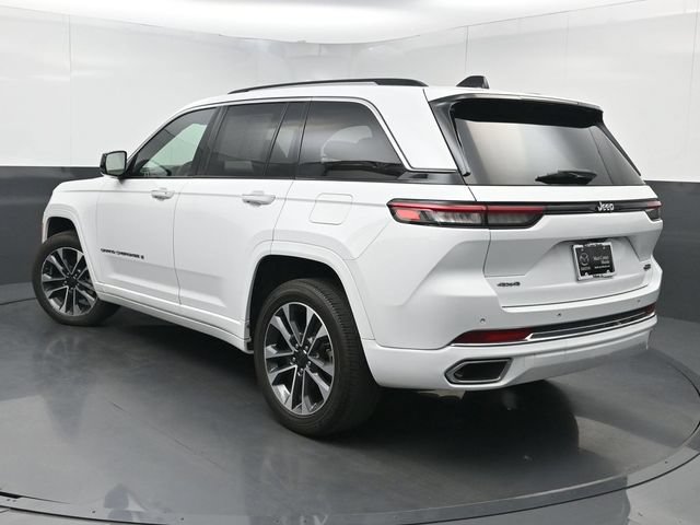Used 2024 Jeep Grand Cherokee Overland w/ Trailer Tow Package AWD/4WD image 4