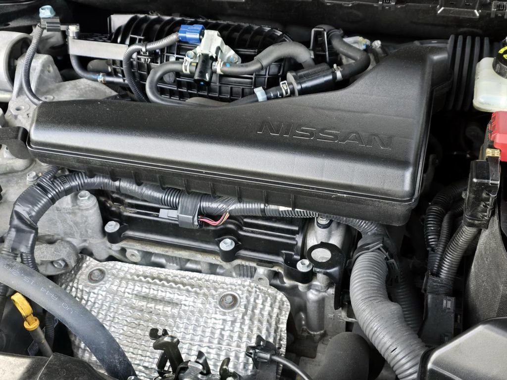 Used 2020 Nissan Rogue SV image 8