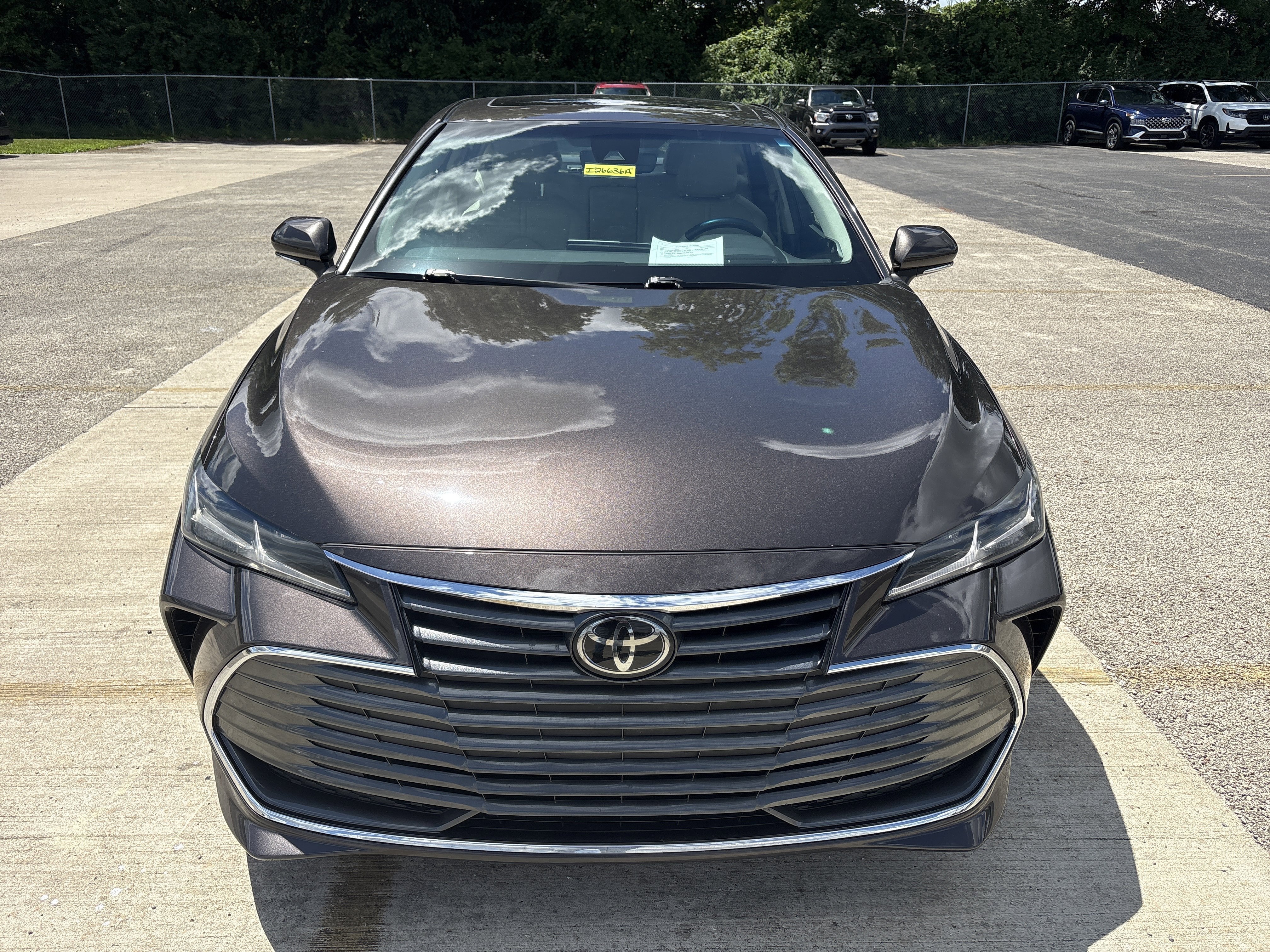 Used 2020 Toyota Avalon Limited w/ Protection Package FWD image 2