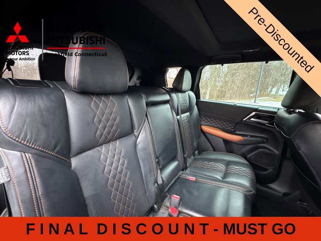 Used 2022 Mitsubishi Outlander SEL FWD image 13