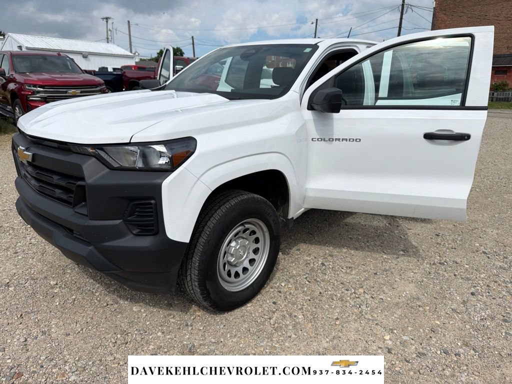Used 2026 Chevrolet Colorado W/T AWD/4WD image 21