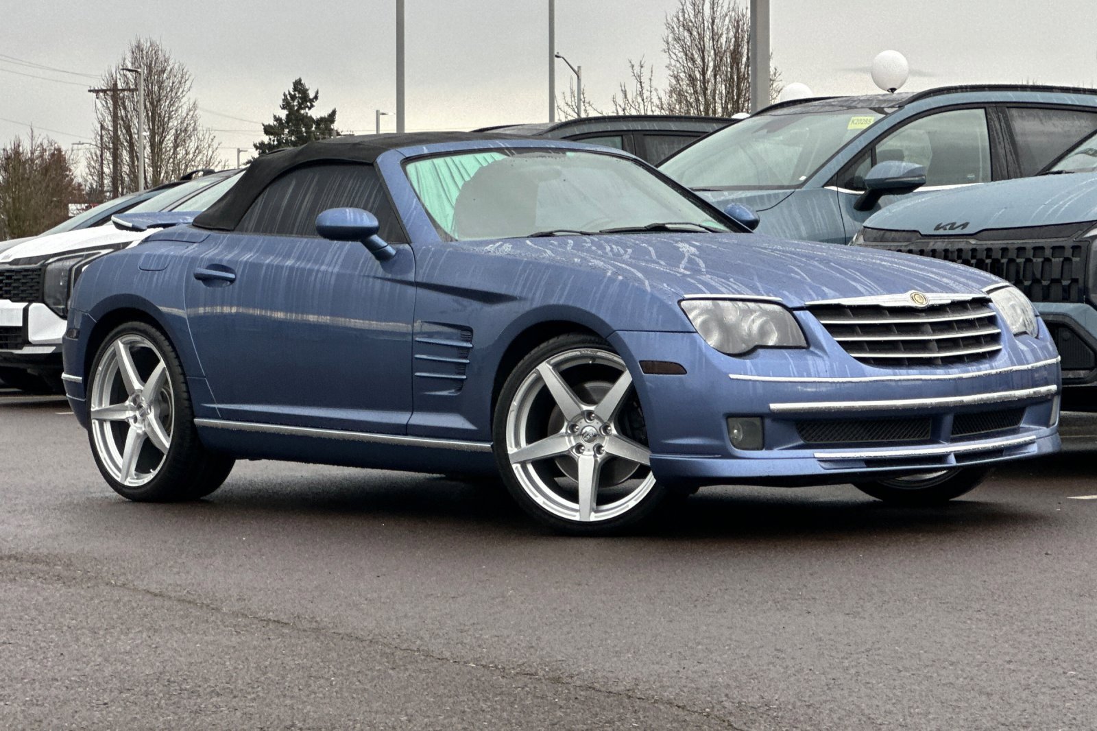 Used 2005 Chrysler Crossfire SRT-6 image 2