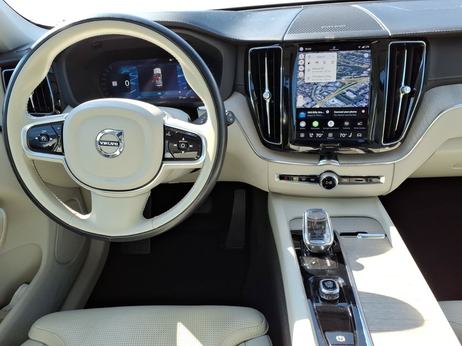 Used 2022 Volvo XC60 B5 Inscription w/ Advanced Package AWD/4WD image 14