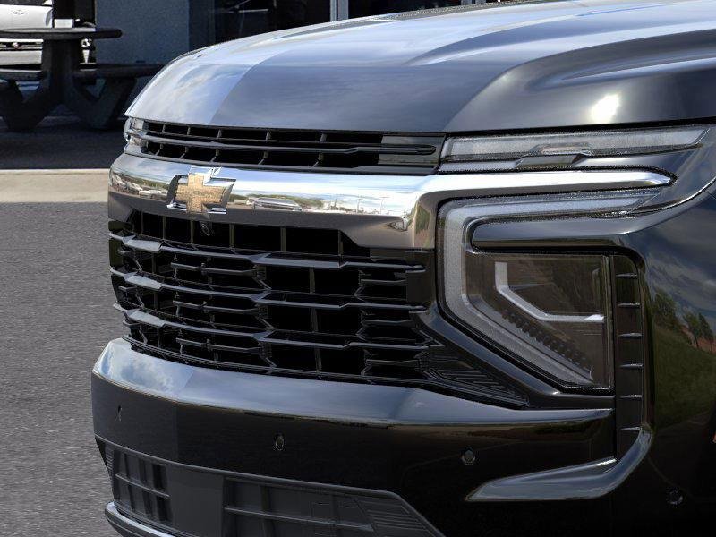 New 2026 Chevrolet Suburban LS image 13