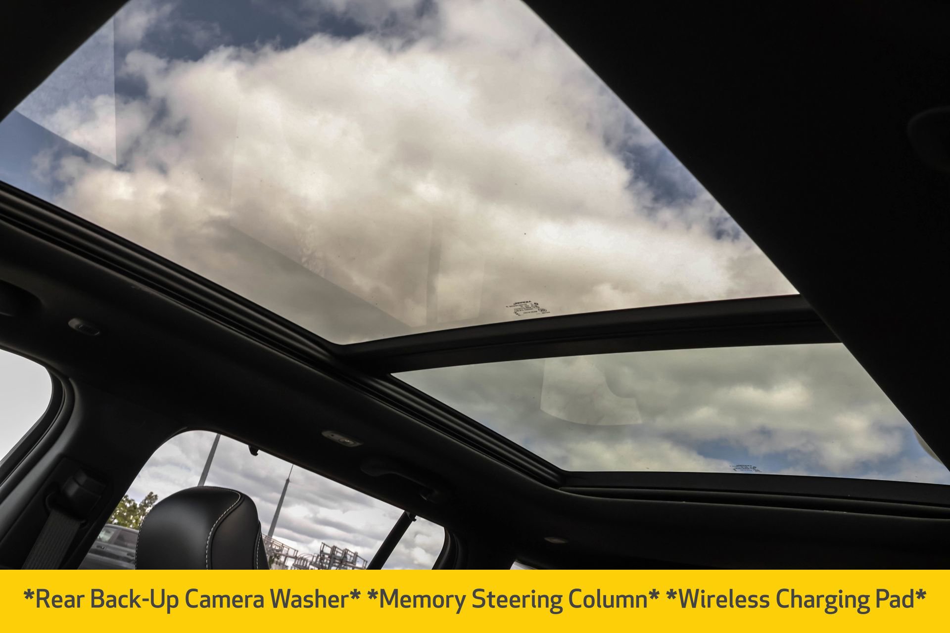 New 2025 Jeep Grand Cherokee Limited w/ Luxury Tech Group II image 8