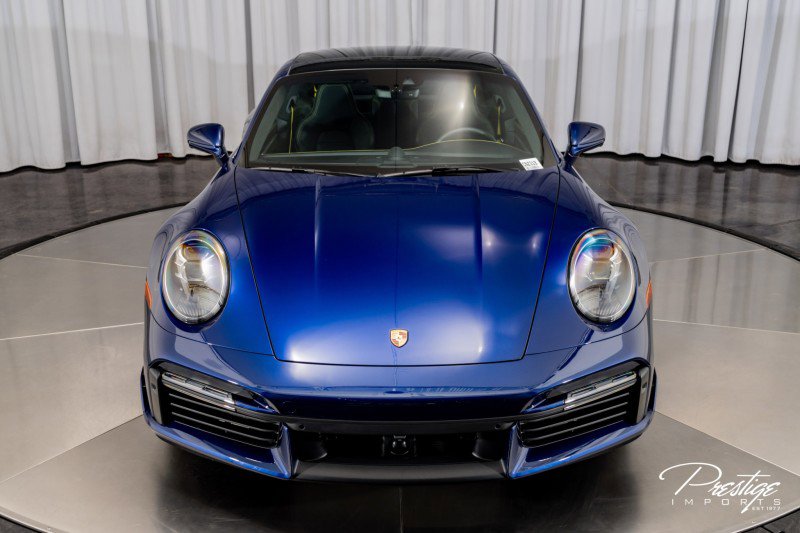 Used 2022 Porsche 911 Turbo image 4