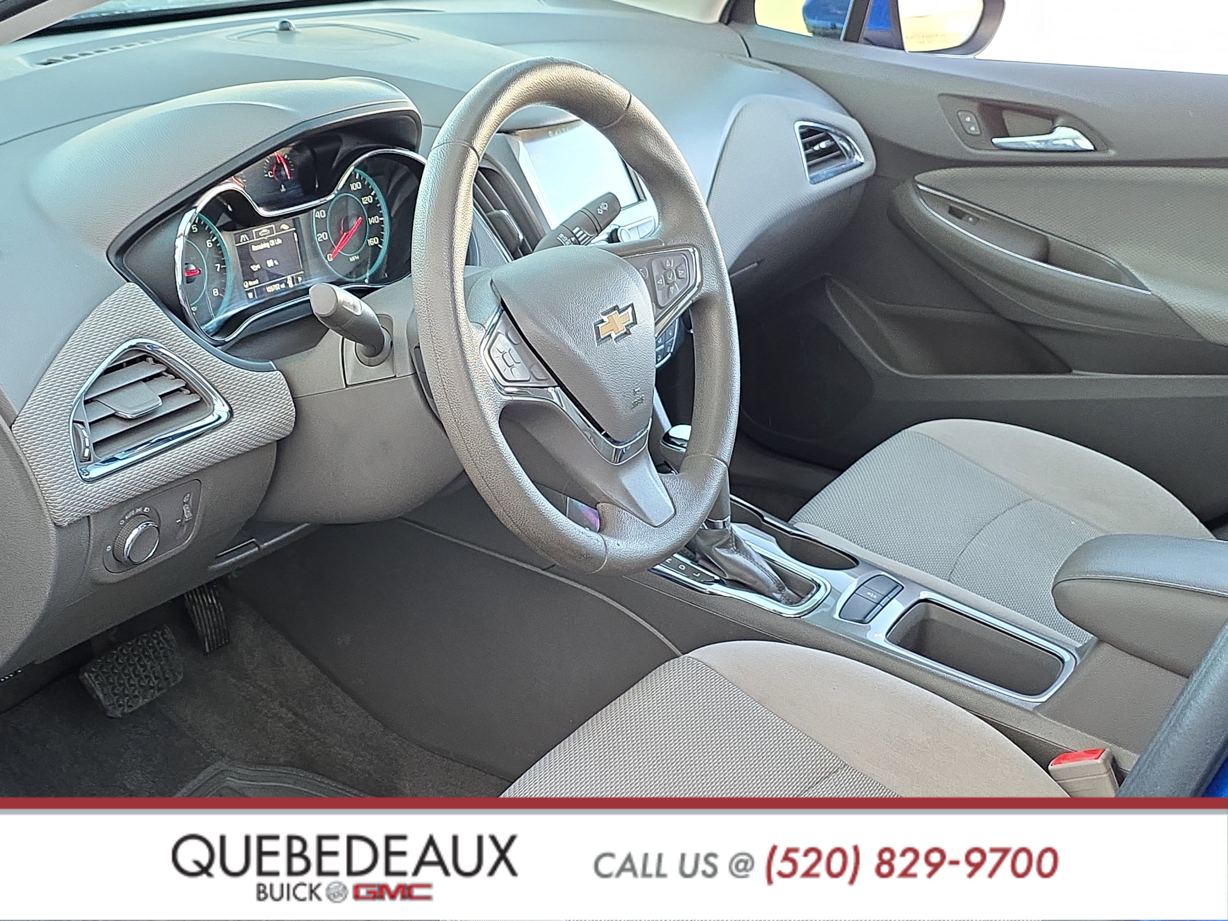 Used 2018 Chevrolet Cruze LT FWD image 10