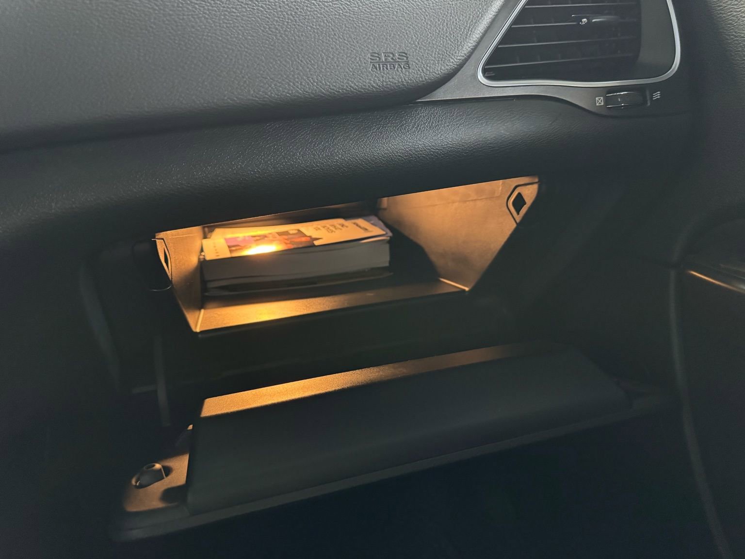 Used 2021 Jeep Cherokee Trailhawk w/ Comfort/Convenience Group image 27