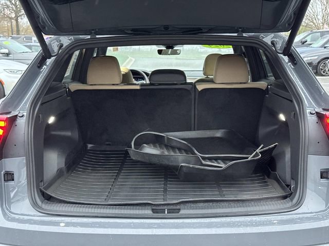 Used 2024 Volkswagen Atlas Cross Sport SE w/ Panoramic Sunroof Package AWD/4WD image 13