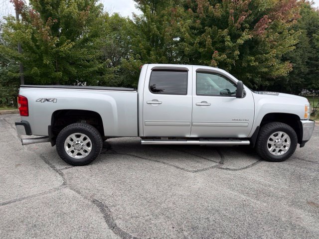 Used 2013 Chevrolet Silverado 2500 LTZ AWD/4WD image 3