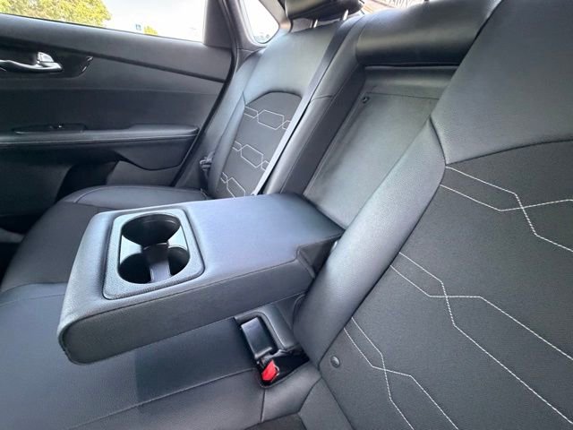 Used 2024 Kia Forte GT-Line w/ GT-Line Premium Package FWD image 29