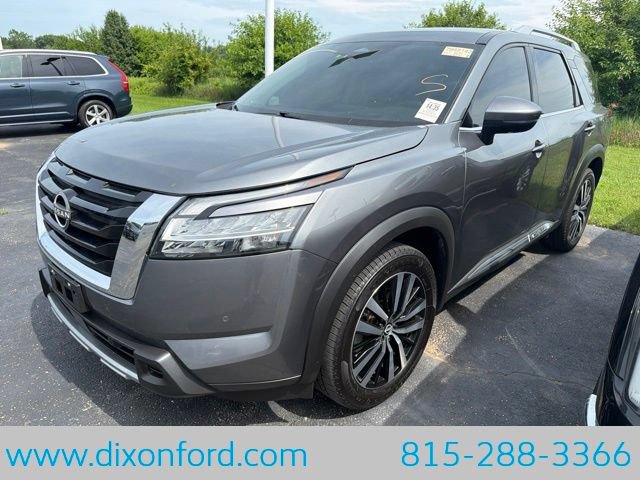 Used 2023 Nissan Pathfinder Platinum AWD/4WD image 1