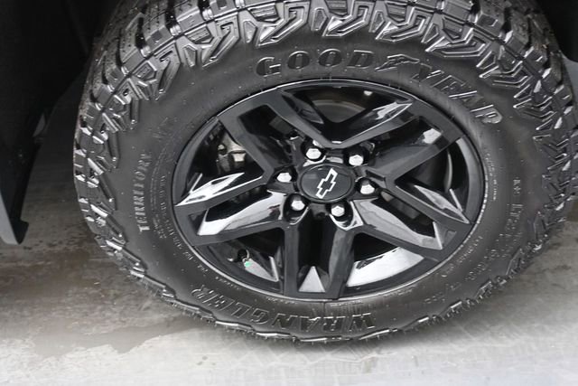 Used 2024 Chevrolet Silverado 1500 LT Trail Boss w/ Protection Package AWD/4WD image 29