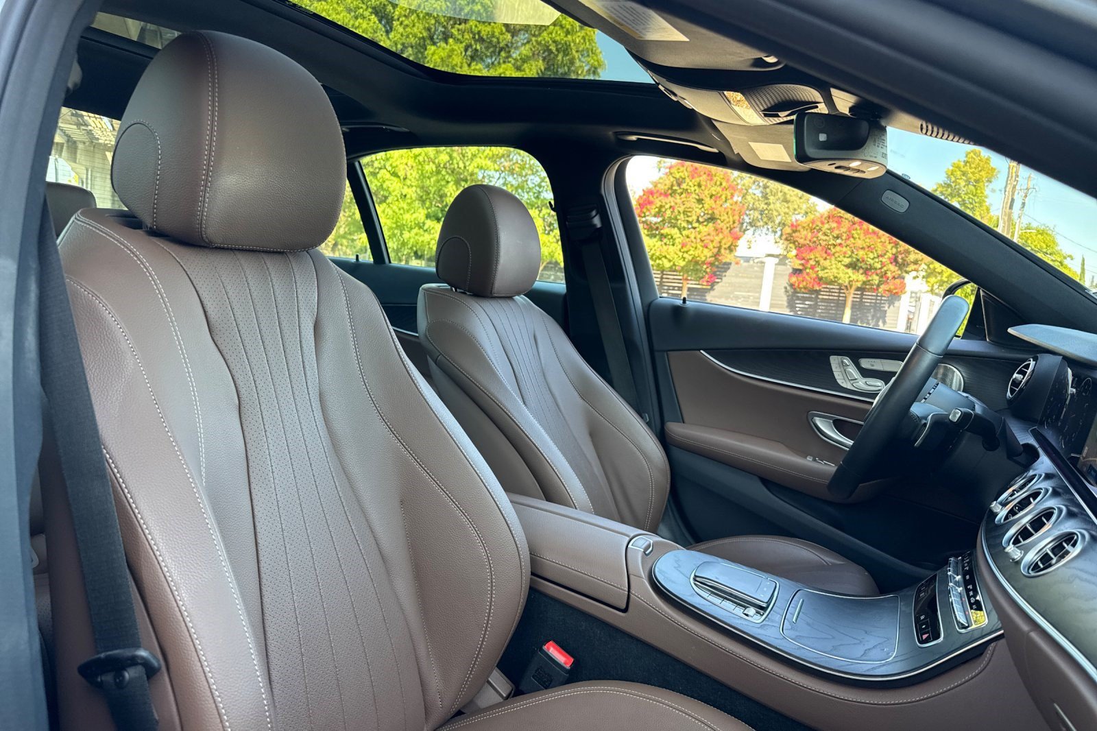 Certified 2022 Mercedes-Benz E 350 Sedan image 28