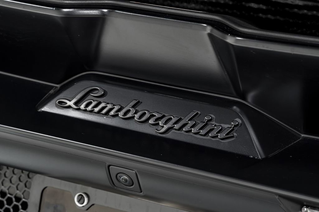 Used 2024 Lamborghini Revuelto image 50