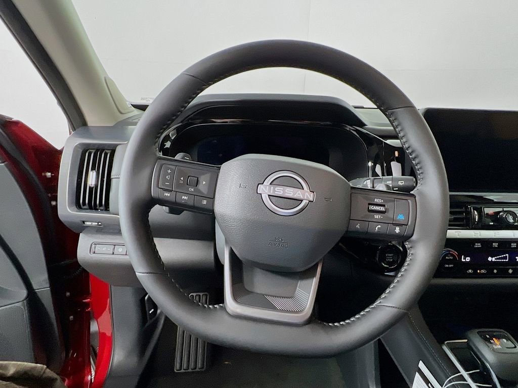 New 2026 Nissan Pathfinder SL image 10