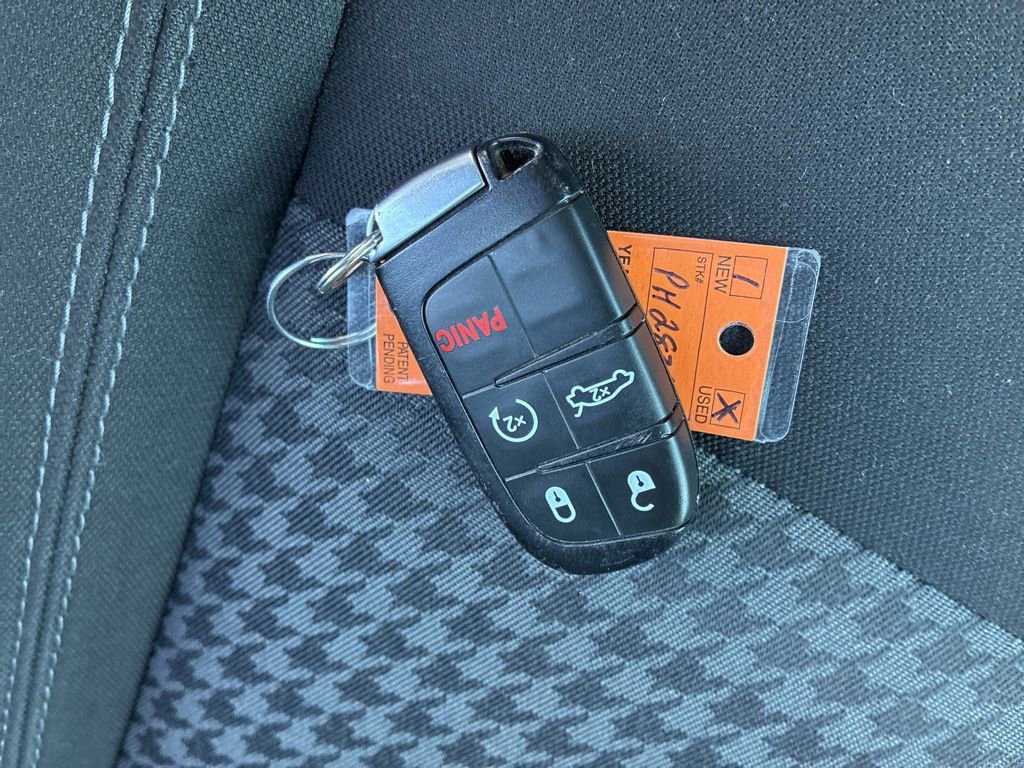 Used 2023 Dodge Charger SXT image 24