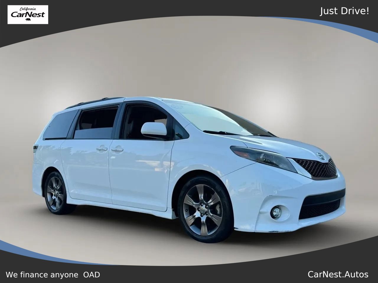 Used 2015 Toyota Sienna SE w/ SE Preferred Package FWD image 1