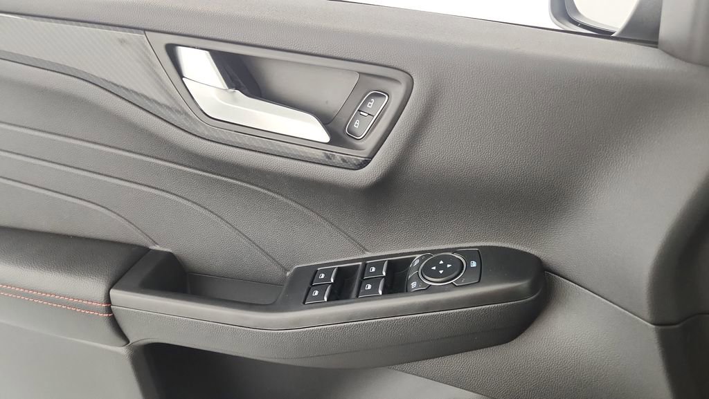 New 2026 Ford Escape ST-Line w/ Cold Weather Package AWD/4WD image 26