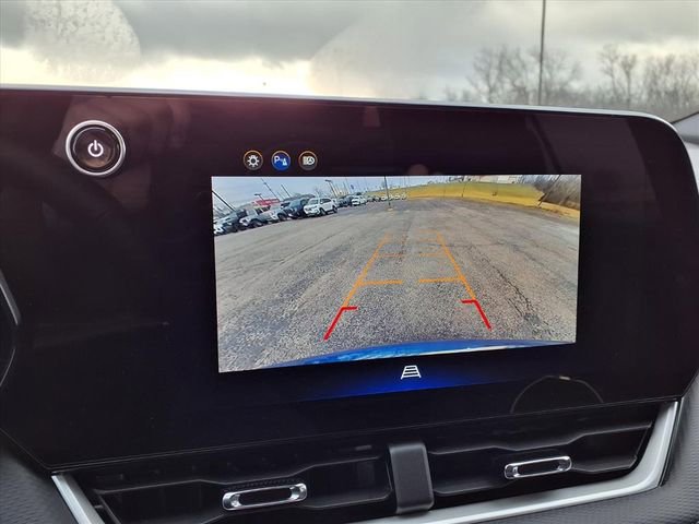 Used 2025 Chevrolet Equinox LT image 50