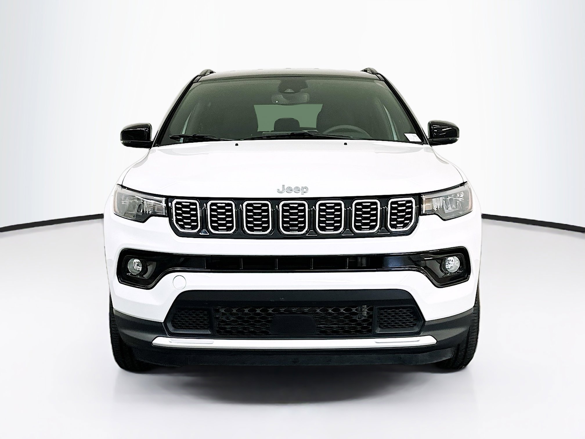 Used 2025 Jeep Compass Limited image 2