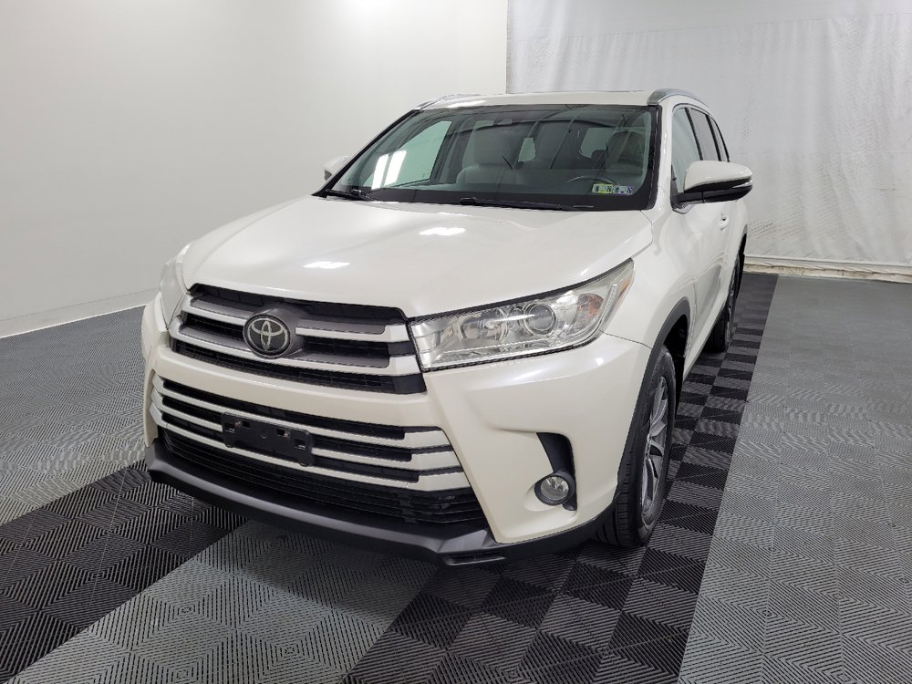 Used 2019 Toyota Highlander XLE image 15
