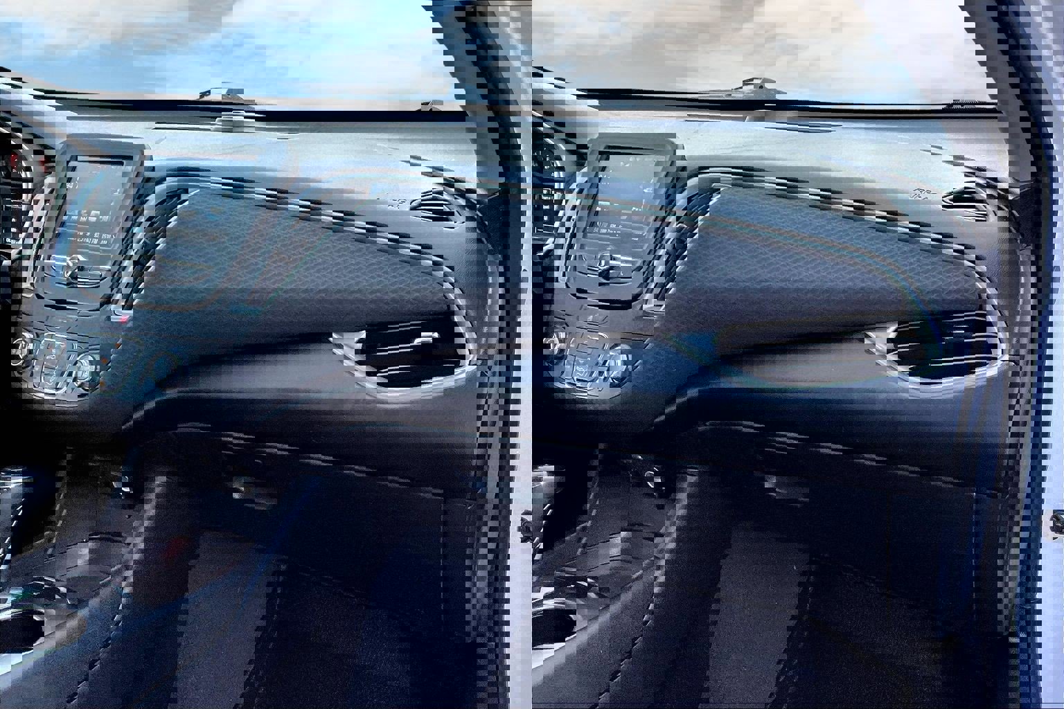 Used 2018 Chevrolet Malibu LS image 17